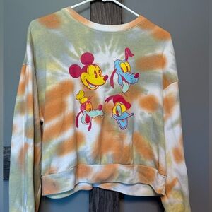Cute tie dye cropped sweatshirt
